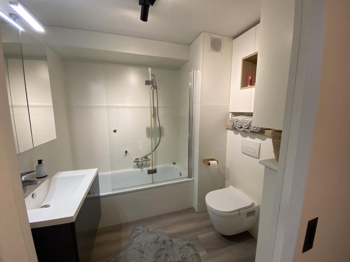 Moderne Studio Aan Zee Apartment Ostend Exterior photo